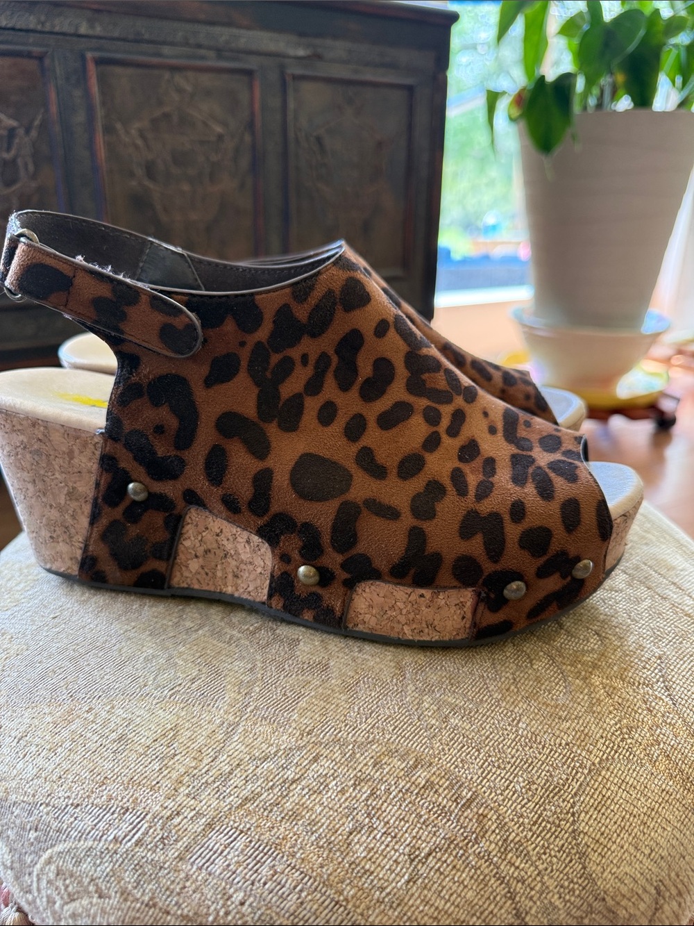 Volatile Leopard Print Cork Wedge Sandals - Brown/Black sz 9‎